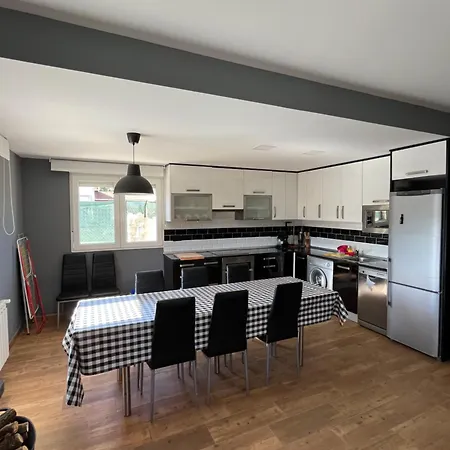 Dom wakacyjny El Pinaron Navaluenga