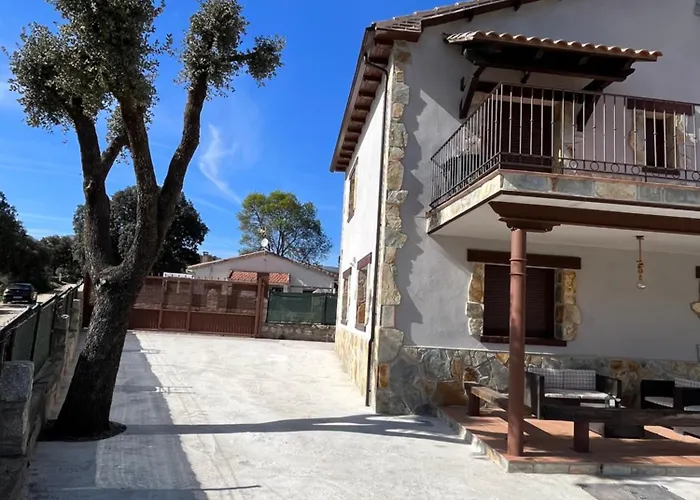 El Pinaron * Navaluenga