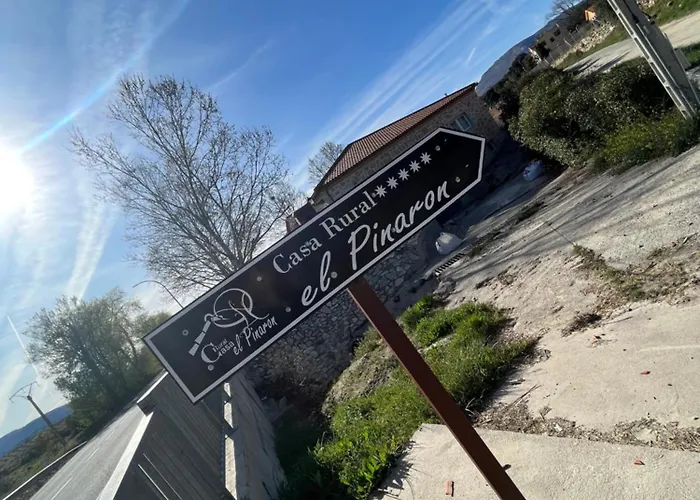 El Pinaron * Navaluenga